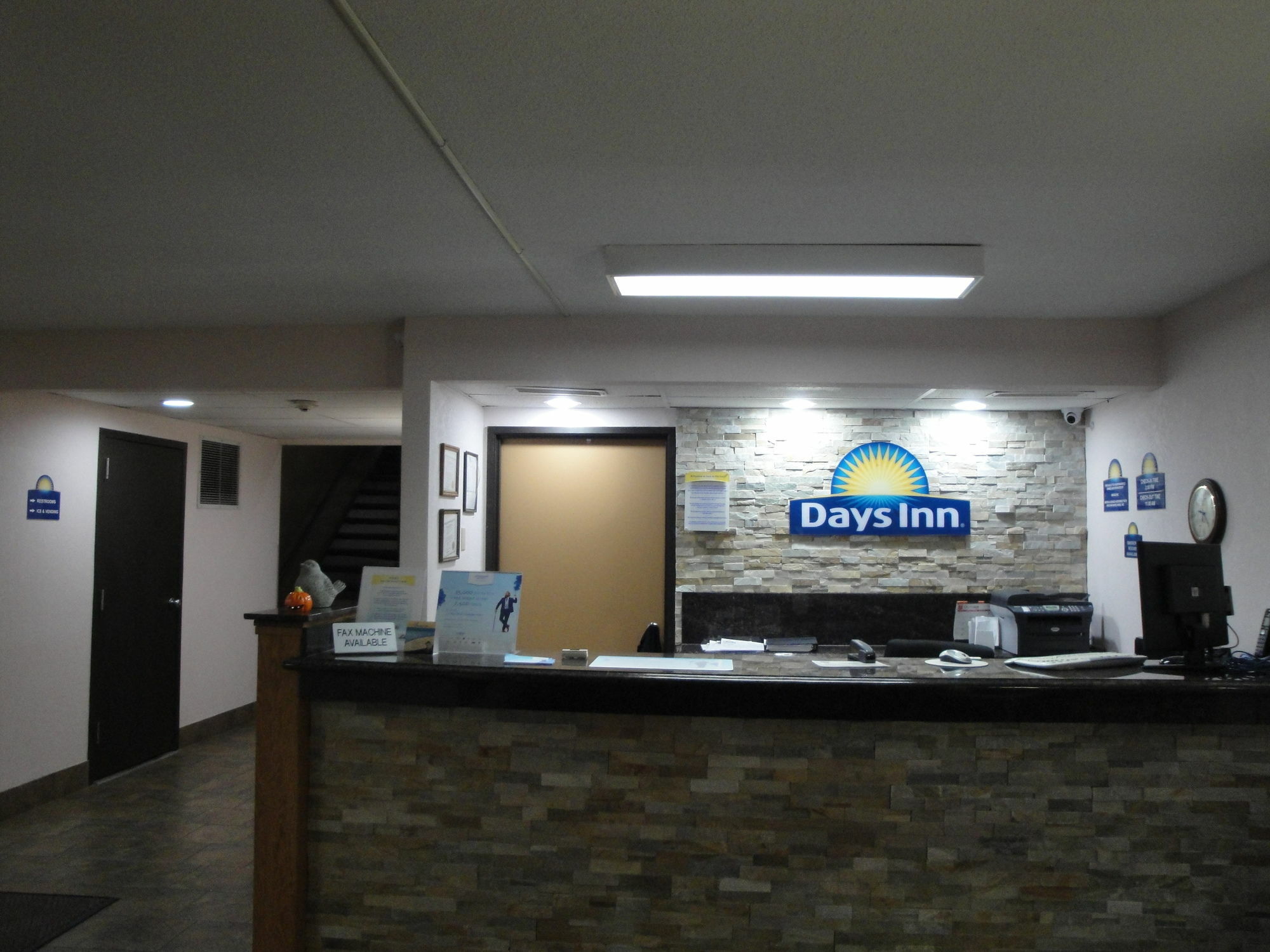 Days Inn By Wyndham Mason City Exterior foto